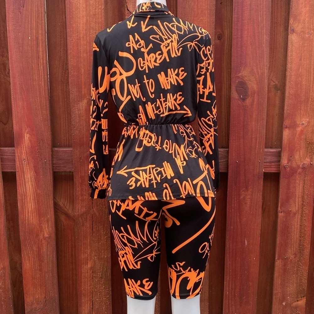 Women's Black & Orange Graffiti Print Pantsuit Size S - Picture 6 of 9